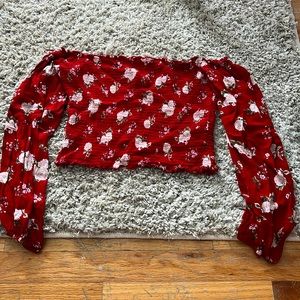 Long sleeve crop top